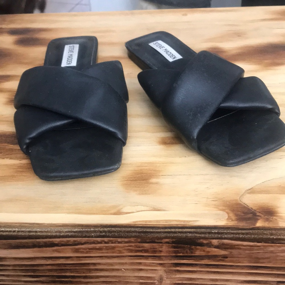 Steve Madden Black Crisscross Slide Sandals